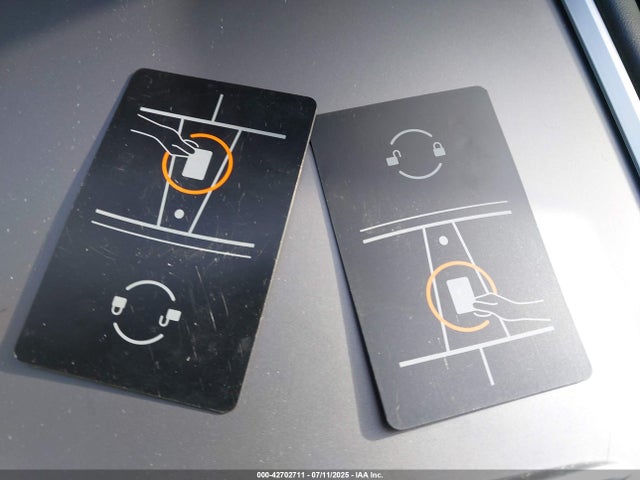 2023 TESLA MODEL 3 5YJ3E1EB7PF602047 Photo 10