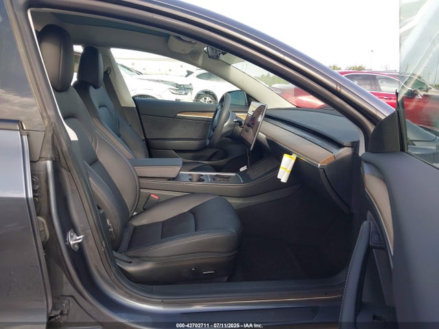 2023 TESLA MODEL 3 5YJ3E1EB7PF602047 Photo 4