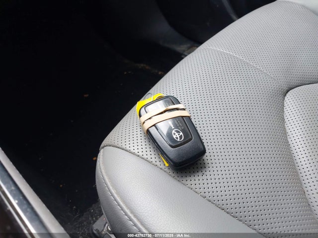 5TDFZRBH7NS209781 Toyota 2gr-fks