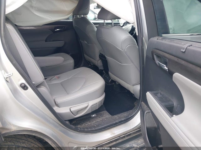 5TDFZRBH7NS209781 Toyota 2gr-fks
