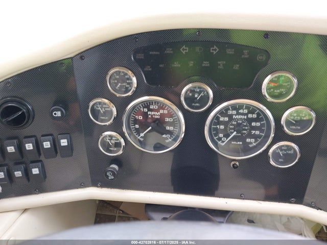 2002 Roadmaster Rail Dyanaster მანქანა იყიდება აუქციონზე, vin: 1RF12051222016667, აუქციონის ნომერი: 42702816