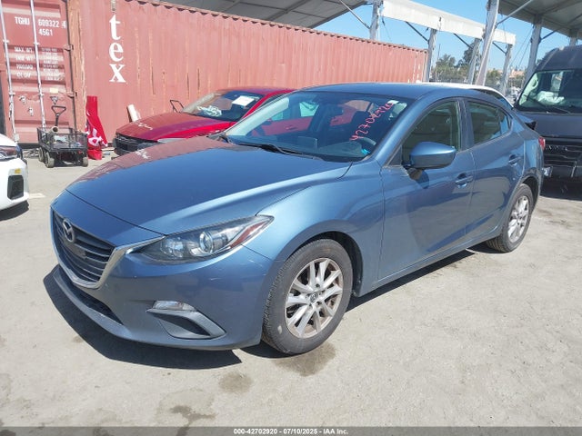 3MZBM1U75GM320123 Mazda pe