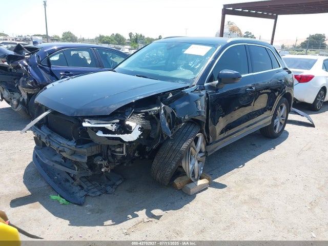 2020 AUDI Q3 WA1EECF3XL1034322 Photo 1