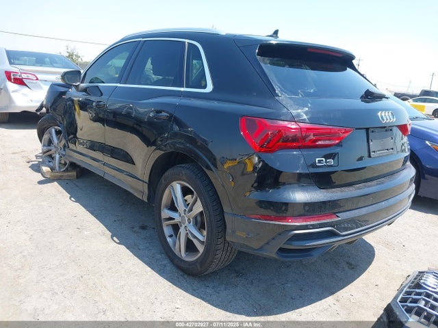 2020 AUDI Q3 WA1EECF3XL1034322 Photo 2