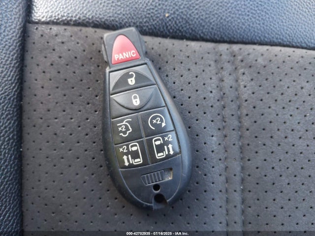 2C4RDGCG0KR802599 Dodge Grand Caravan
