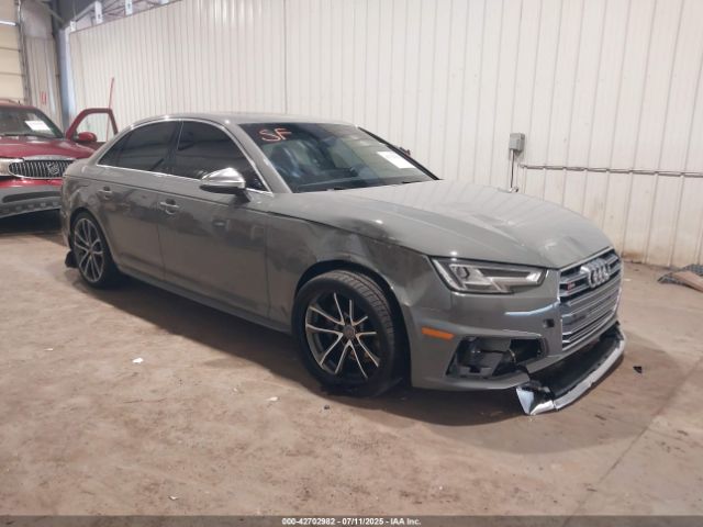 2019 AUDI S4 WAUB4AF43KA005782