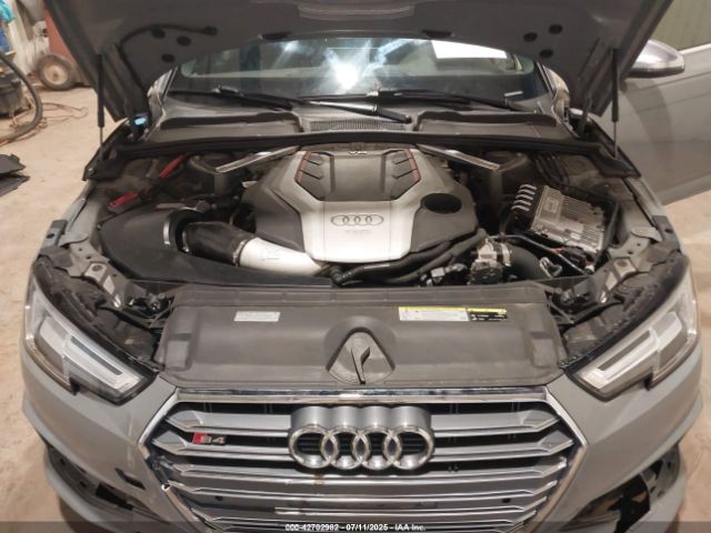 2019 AUDI S4 WAUB4AF43KA005782 Photo 9