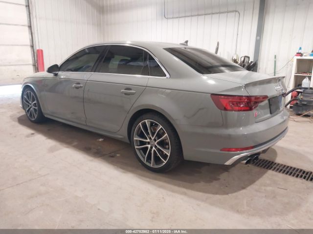 2019 AUDI S4 WAUB4AF43KA005782 Photo 2