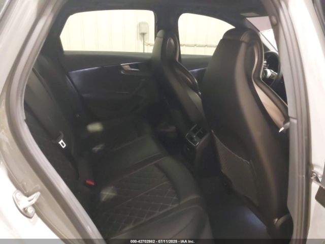 2019 AUDI S4 WAUB4AF43KA005782 Photo 7