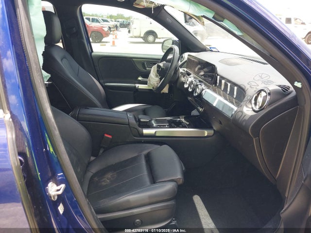 W1N4M4GB6MW106193 Mercedes-Benz m260