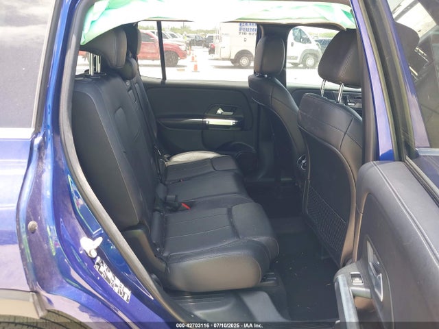 W1N4M4GB6MW106193 Mercedes-Benz m260