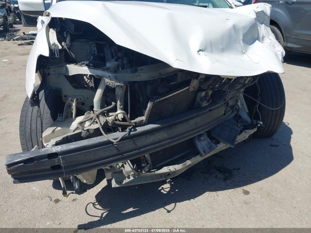 Nissan 2014 2014 3N1AB7AP7EL666207 Image 6