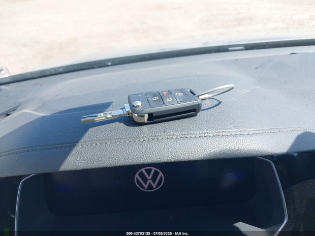 Продаж на аукціоні авто 2024 Volkswagen Jetta 1.5t S, vin: 3VW5M7BU8RM081548, номер лоту: 42703138