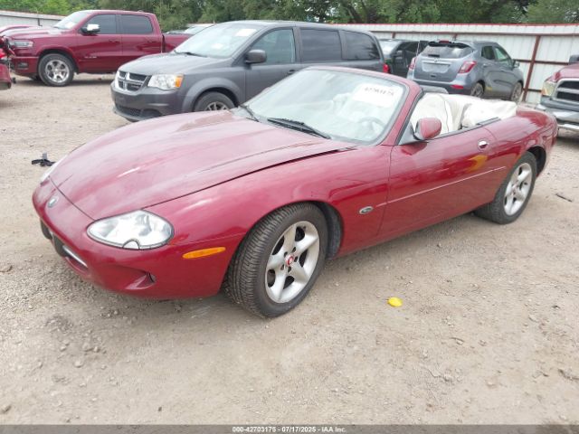 2000 JAGUAR XK8 SAJJA42C2YNA02738 Photo 1