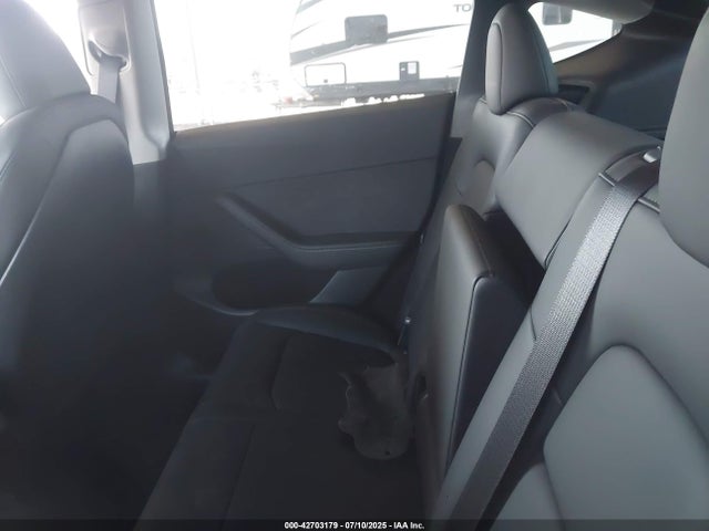 2025 TESLA MODEL Y 7SAYGDED0SF279233 Photo 7
