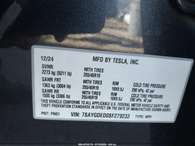 2025 TESLA MODEL Y 7SAYGDED0SF279233 Photo 8