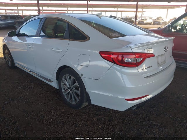 5NPE34AF9HH479928 Hyundai 2017