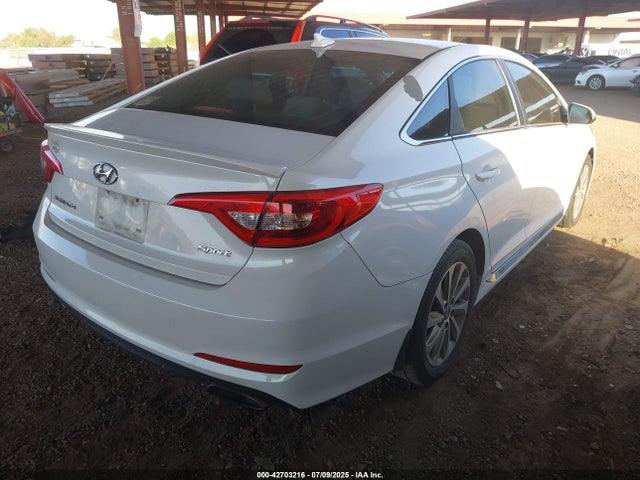 5NPE34AF9HH479928 Hyundai 2017