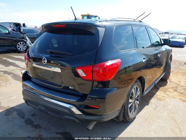 Nissan Pathfinder 2017 5N1DR2MN2HC632867 Image 4