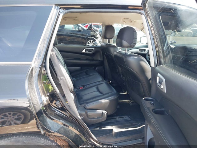 Nissan Pathfinder 2017 5N1DR2MN2HC632867 Image 8