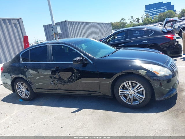 Infiniti 2015 2015 JN1CV6AP6FM501654 Image 12
