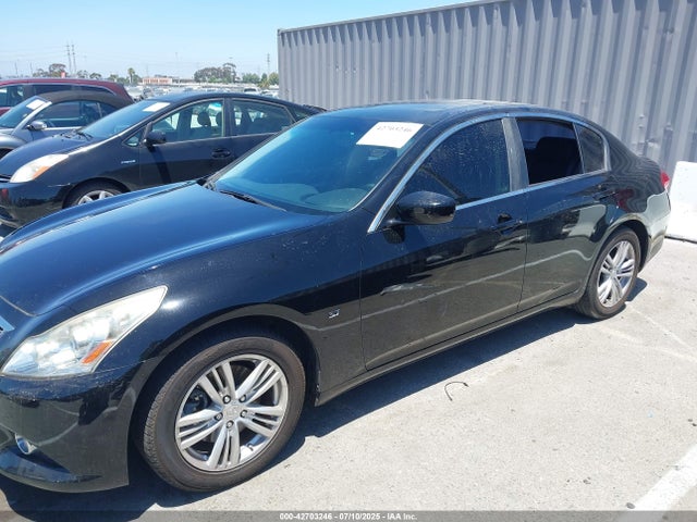 Infiniti 2015 2015 JN1CV6AP6FM501654 Image 6
