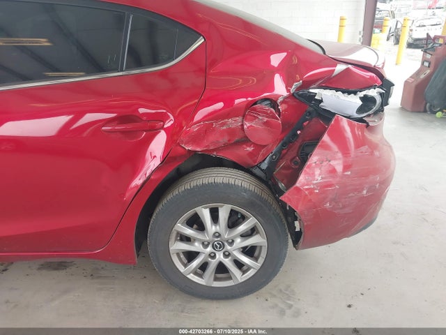 3MZBM1V70FM220587 Mazda pe
