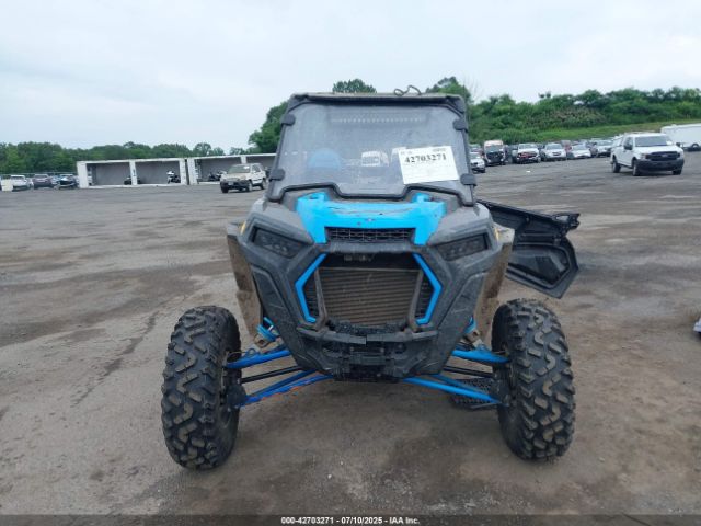 2019 POLARIS RZR 3NSVFE925KF776696 Photo 4