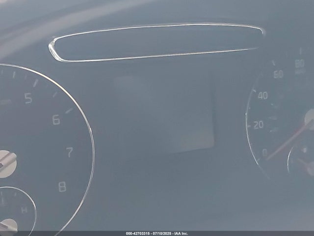 5XYPGDA56HG192932 KIA 2017