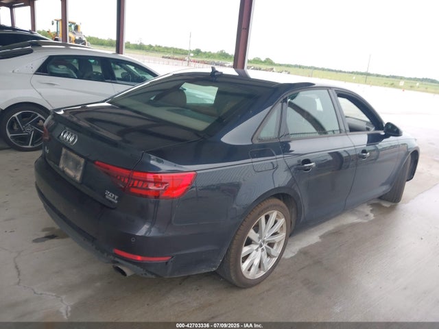 2017 AUDI A4 WAUANAF46HN017905 Photo 3