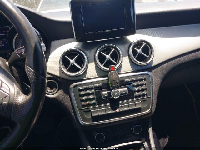 Mercedes-Benz 2014 2014 WDDSJ4GB9EN130928 Image 11