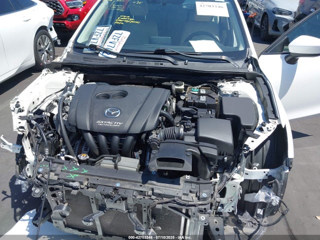 3MZBN1K77HM157511 Mazda pe
