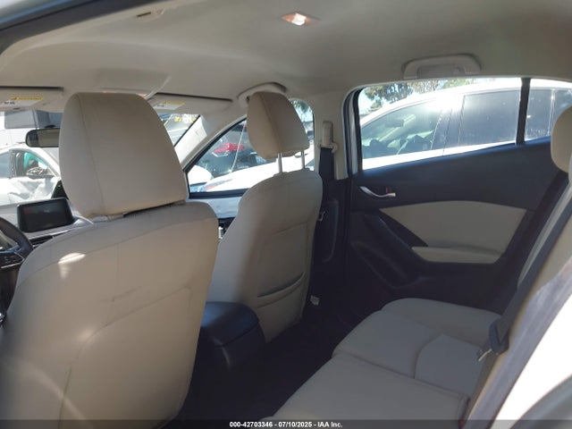 3MZBN1K77HM157511 Mazda pe