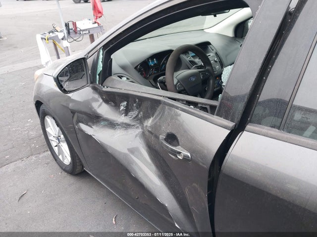 Ford 2015 2015 1FADP3K26FL342515 Image 12