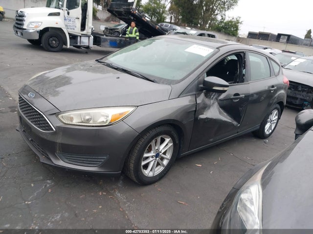 Ford 2015 2015 1FADP3K26FL342515 Image 2