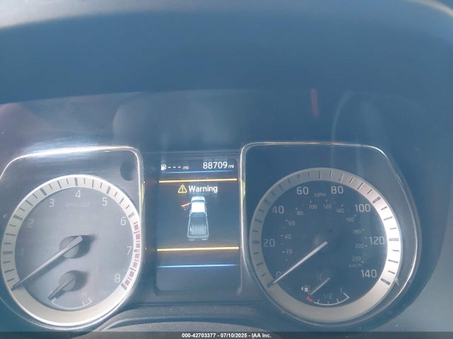 Nissan 2019 2019 1N6AA1E61KN516990 Image 7