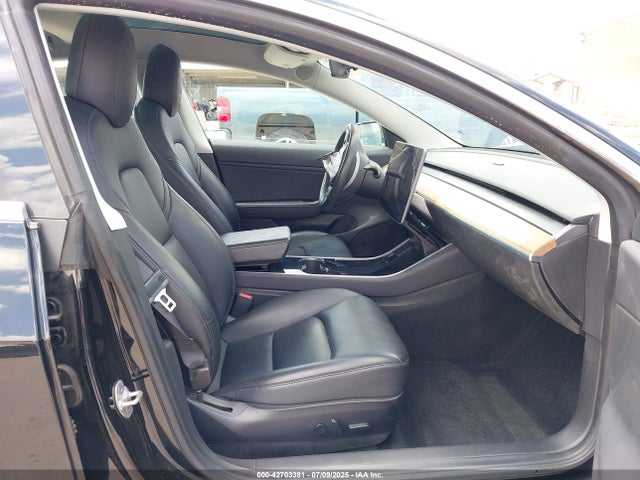 Tesla MODEL 3 2019 5YJ3E1EA2KF297153 Image 5