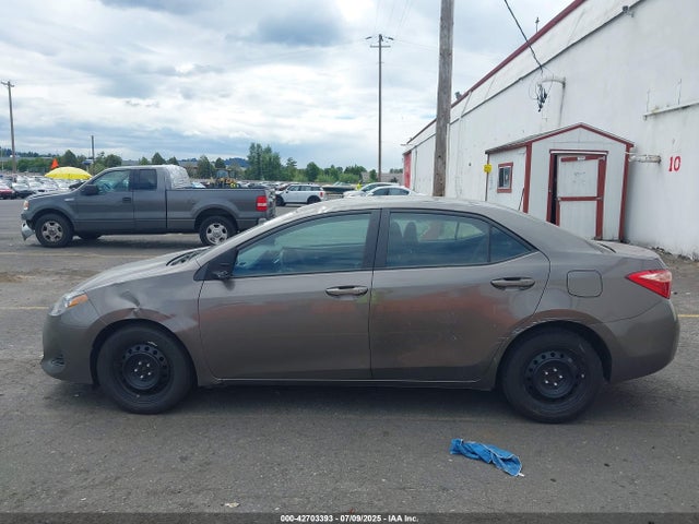 Toyota 2zr-fe 2017 2T1BURHE6HC757097 Image 14