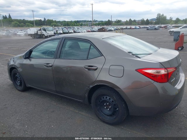 Toyota 2zr-fe 2017 2T1BURHE6HC757097 Image 18