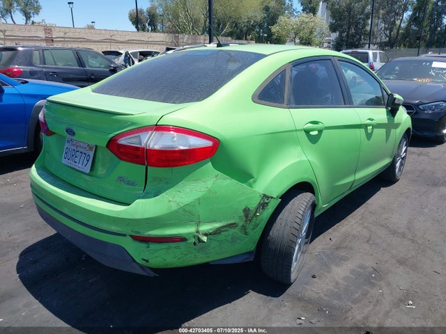 Ford 2014 2014 3FADP4BJ7EM114324 Image 4