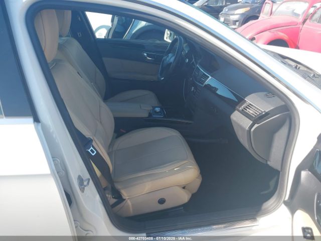 2011 MERCEDES-BENZ E 350 WDDHF5GBXBA320239 Photo 4