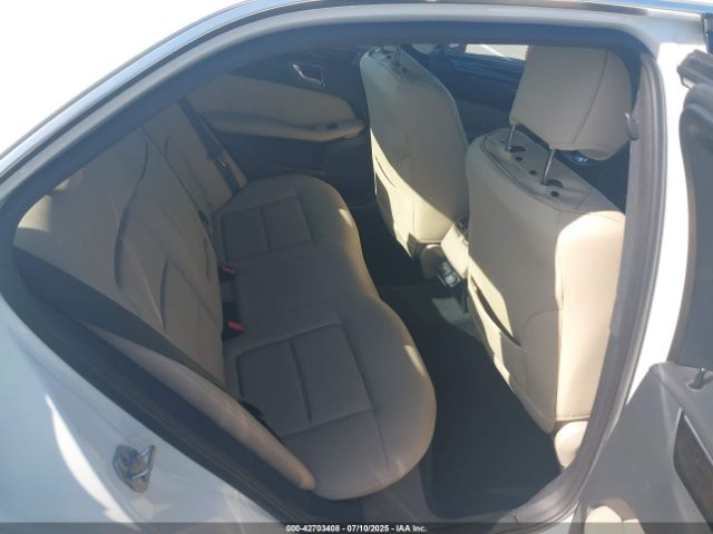 2011 MERCEDES-BENZ E 350 WDDHF5GBXBA320239 Photo 7