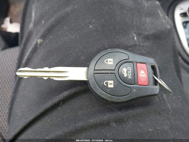 3N1CN7AP1EL815811 Nissan 2014