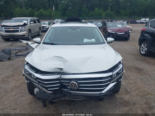 Volkswagen Passat 2021 1VWSA7A38MC001468 Image 13