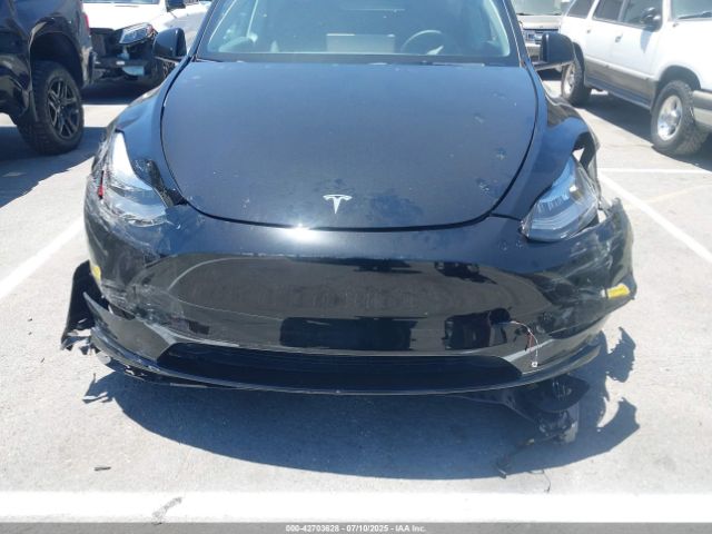 2022 TESLA MODEL Y 7SAYGDEE3NF404996 Photo 5