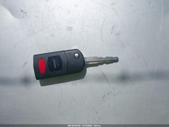 JM1CW2BL7E0177537 Mazda l5x