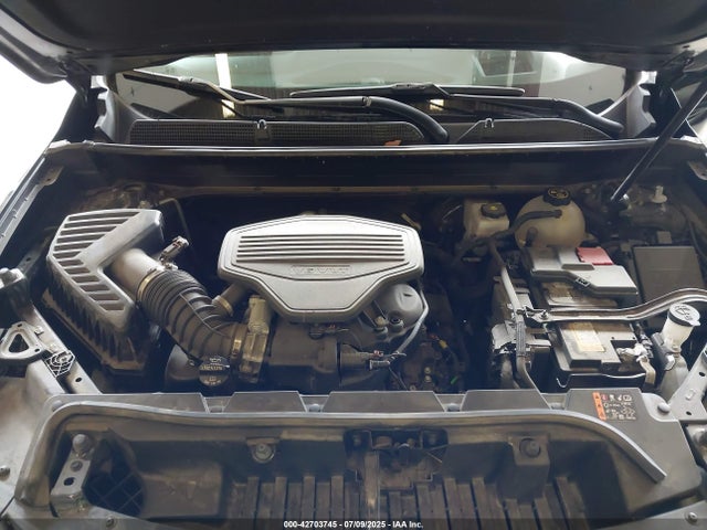 1GKKNLLS3MZ195008 GMC lgx