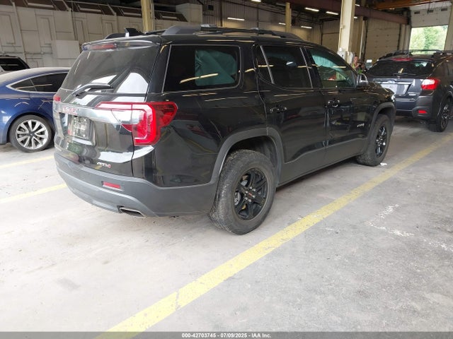 1GKKNLLS3MZ195008 GMC lgx