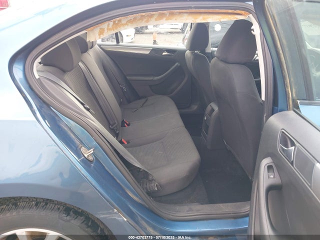 3VWD17AJ8FM307174 Volkswagen 1.8t