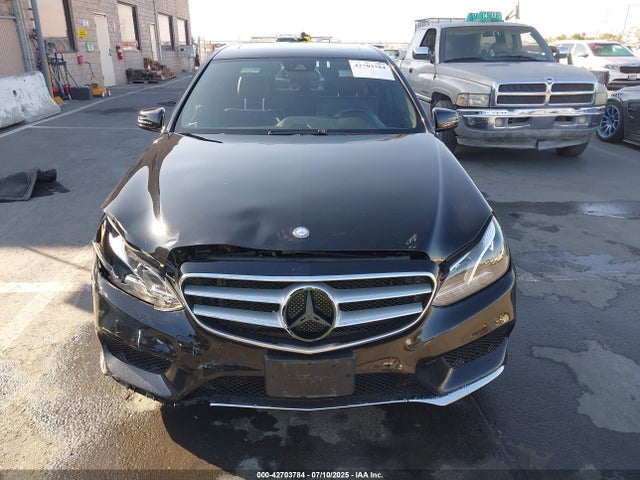 WDDHF5KBXEA823085 Mercedes-Benz E-Class